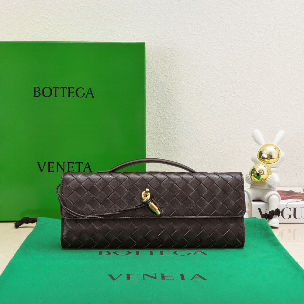 Bottega Veneta Andiamo Clutch(HIGH-END GRADE)